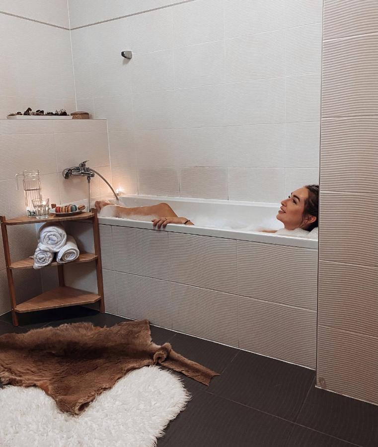 Naturepark Resort هاراشوف المظهر الخارجي الصورة